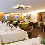 Boutiquehotel Grandau Hotel 4*