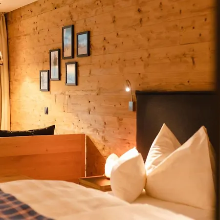 호텔 Boutiquehotel Grandau 4*