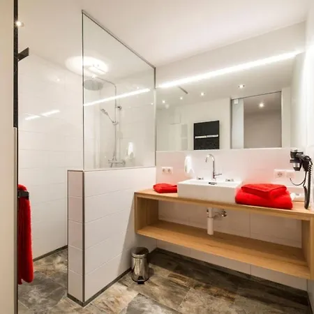 Hotel Boutiquehotel Grandau 4*