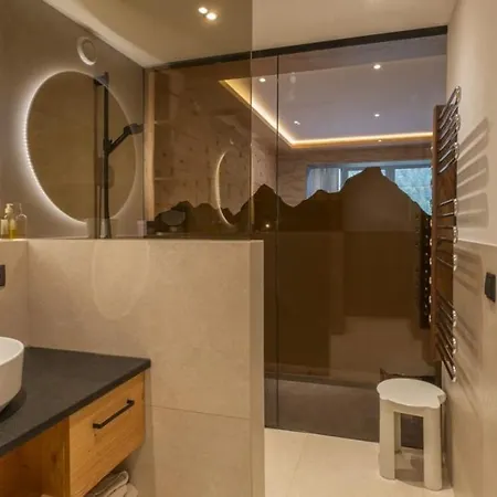 Hotel Boutiquehotel Grandau 4*
