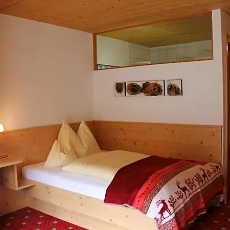 Ξενοδοχείο Boutiquehotel Grandau 4*