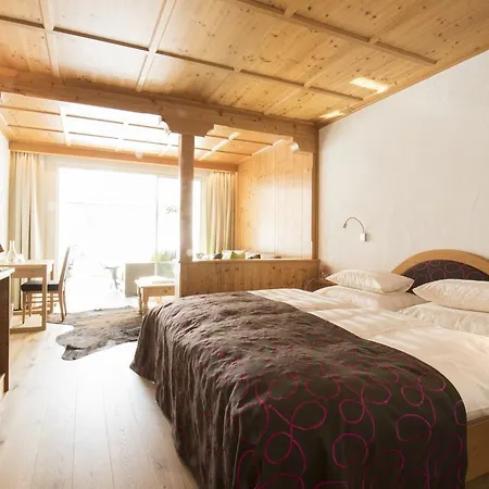 Boutiquehotel Grandau Hotell 4*